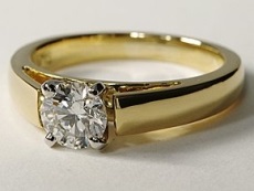 Wide band yellow gold diamond solitaire ring - BS05