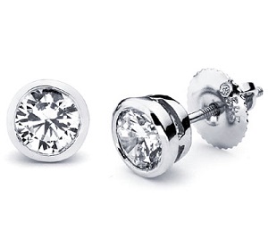 Bezel set diamond earrings - B05