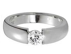 Bague diamant rond anneau plat