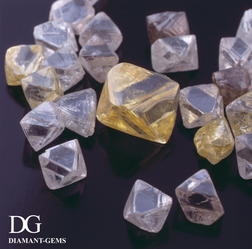 diamants bruts forme octaédrique