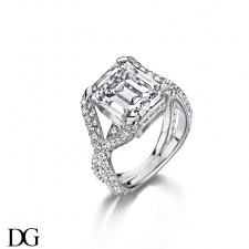 Diamond ring Ring set with diamonds
